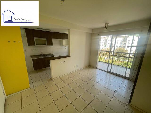 #832 - Apartamento para Venda em Rio de Janeiro - RJ