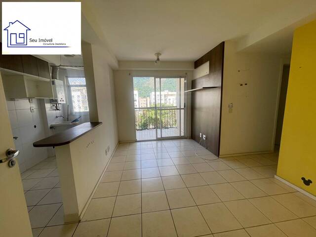 #832 - Apartamento para Venda em Rio de Janeiro - RJ