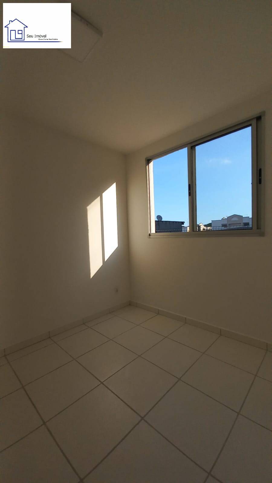 Apartamento para alugar com 2 quartos, 64m² - Foto 13
