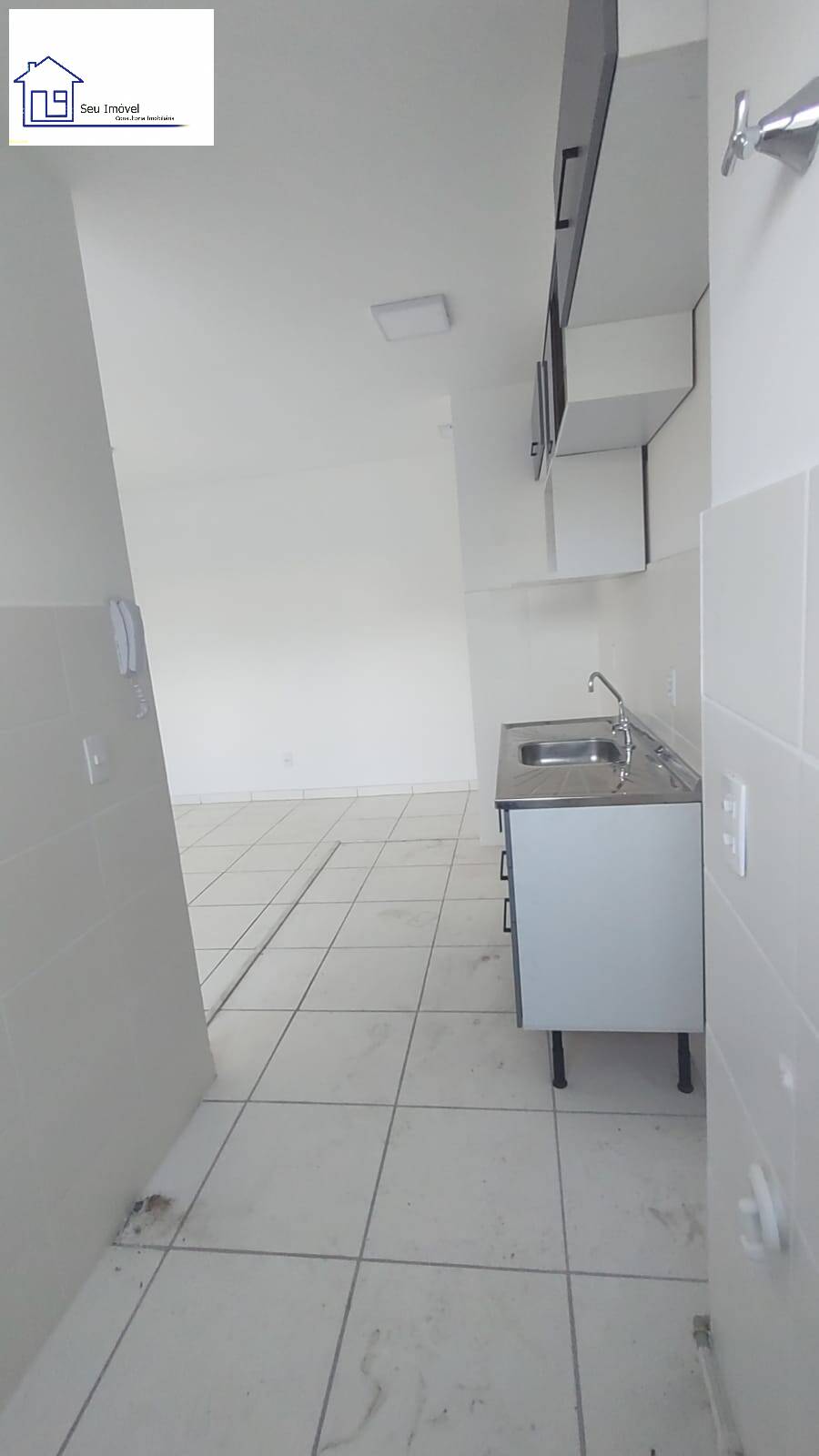 Apartamento para alugar com 2 quartos, 64m² - Foto 4
