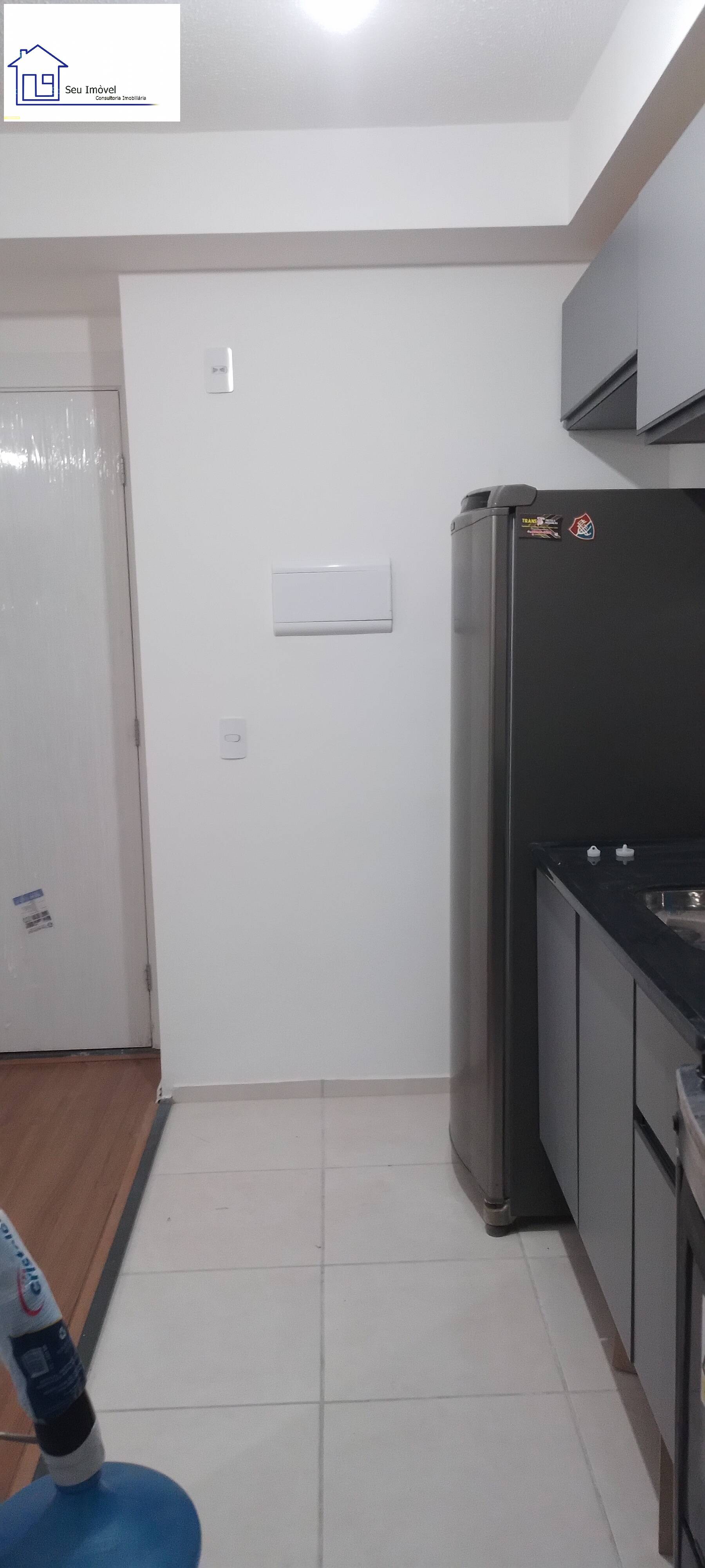 Apartamento para alugar com 2 quartos, 45m² - Foto 11